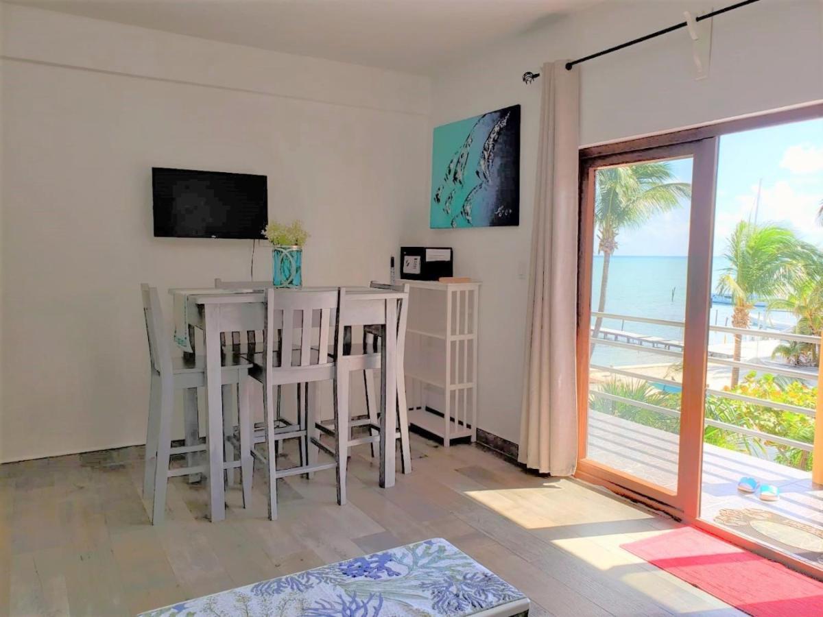 Beach Club Condos At Popeyes Caye Caulker Dış mekan fotoğraf
